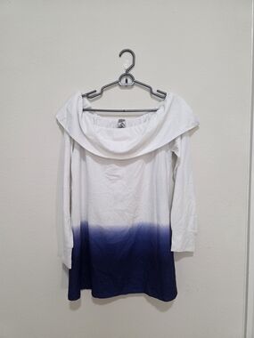 Go Couture White to Navy Ombre Off-Shoulder Tunic Top